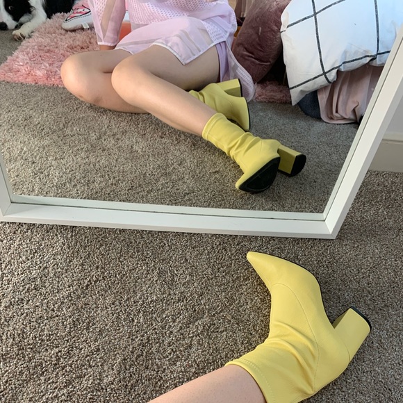 Anine Bing popcorn yellow Natalia booties - Picture 2 of 3